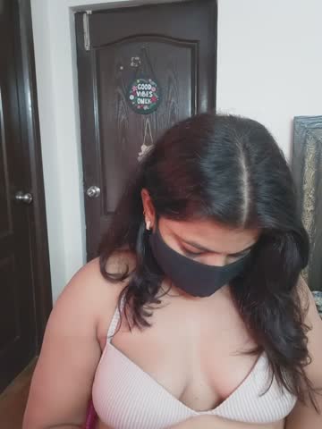Mysterious_Noor_khan Webcam Chat October 18, 2026