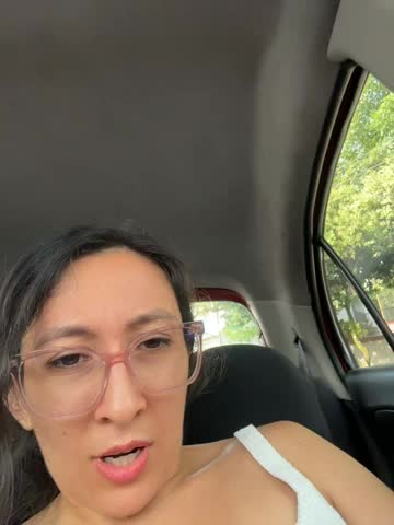 paula_p07 Webcam Chat October 18, 2026