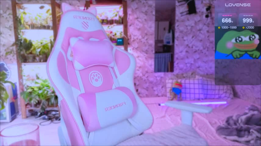 jelya_sg Webcam Chat October 19, 2026