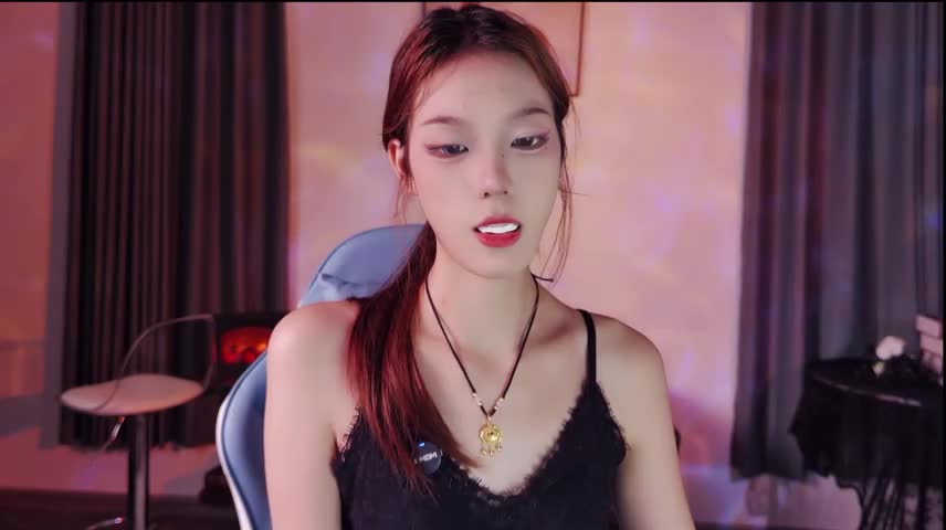 Vada-01 Webcam Chat October 19, 2026