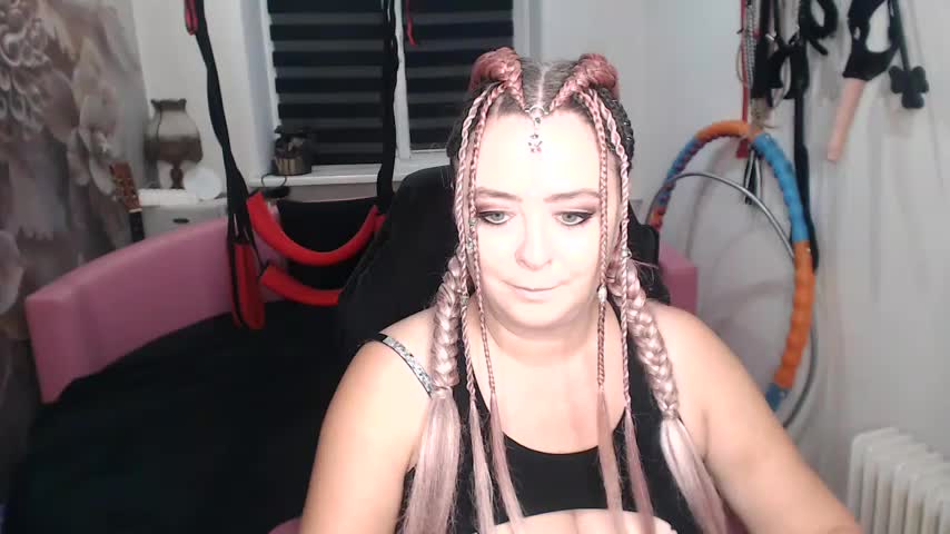MISSgoddessMARIA Webcam Chat October 19, 2026