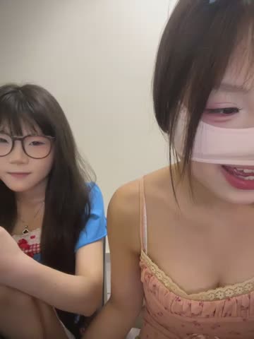 QIQI-QIQI-01 Webcam Chat October 19, 2026