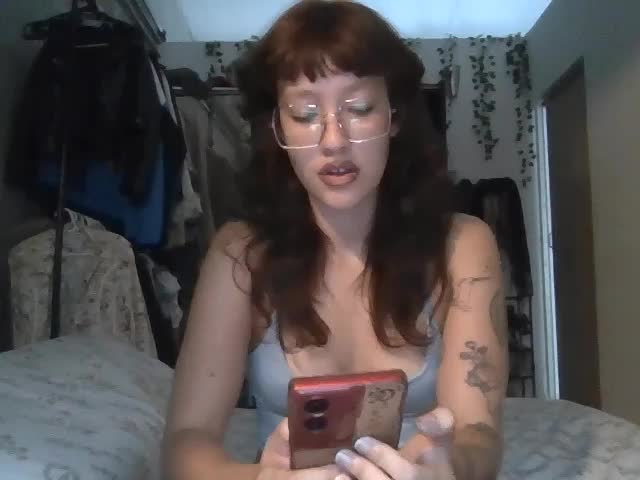 lauranja Webcam Chat October 19, 2026