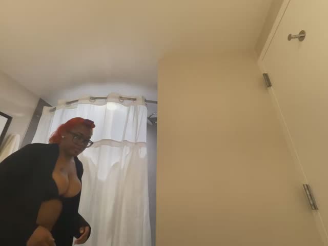 bighettobooty Webcam Chat October 19, 2026