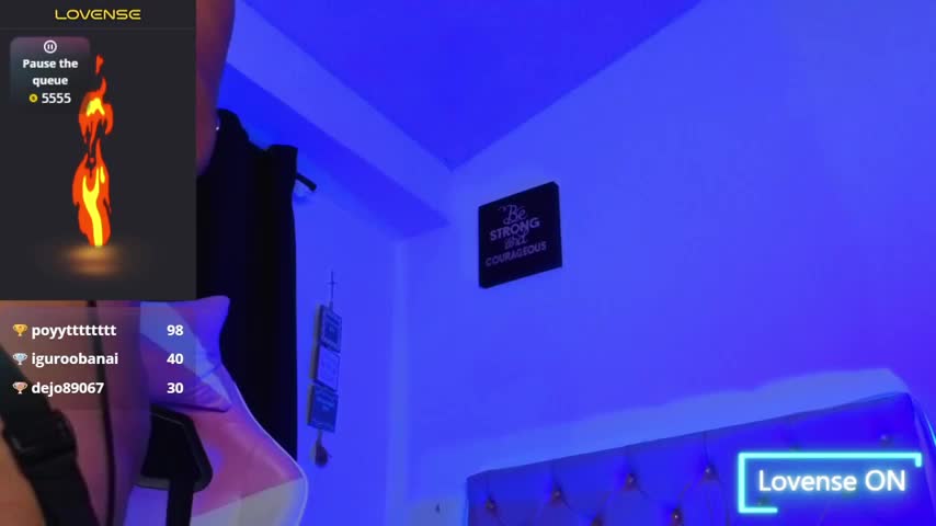 Kiaraavelvett1 Webcam Chat October 19, 2026