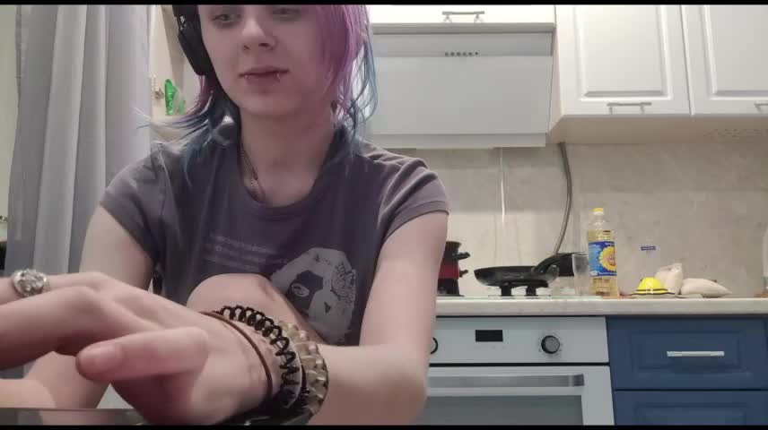 MaybeKaty Webcam Chat October 19, 2026