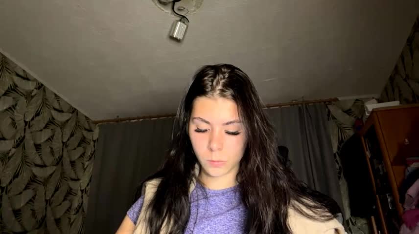 LilyMinimum Webcam Chat October 19, 2026
