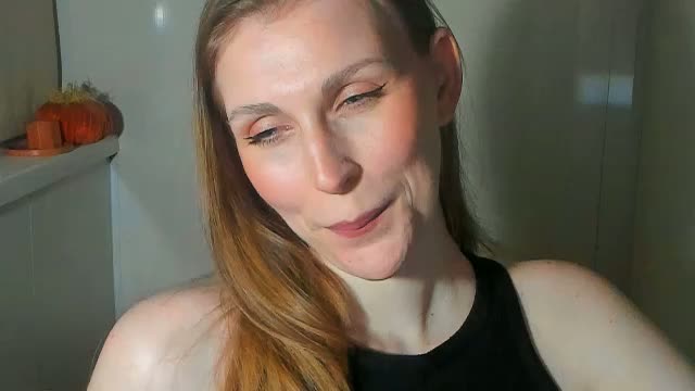 JuliaMuuun Webcam Chat October 19, 2026