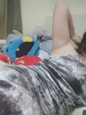 miniiceyya Webcam Star October 19, 2026