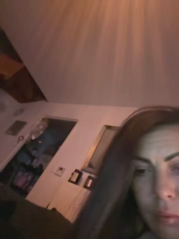 LadySaraah34 Webcam Chat October 19, 2026