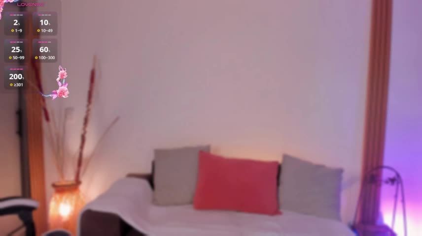 MiaMorettiX Webcam Star October 19, 2026