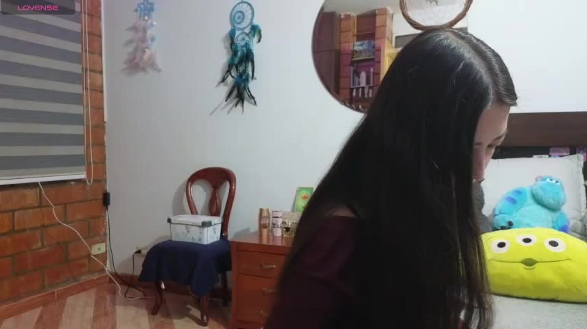 Victoria_Valenti Webcam Chat October 19, 2026