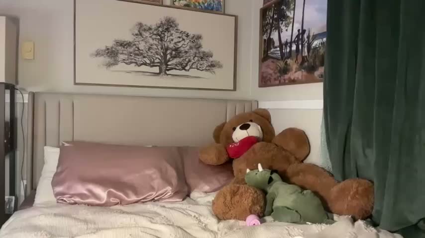 juliaraee Webcam Chat October 19, 2026