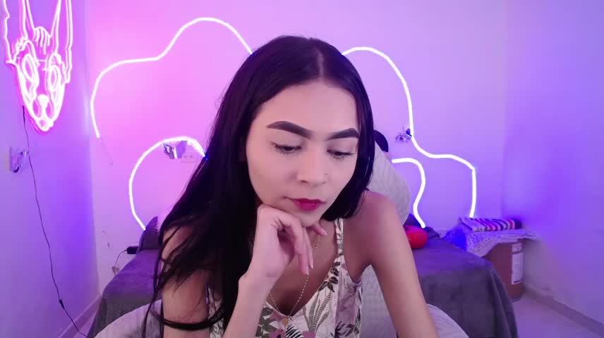 Valery_tiny Webcam Chat October 19, 2026