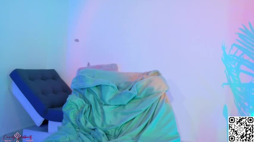 Emmi_Roberts Webcam Chat October 19, 2026