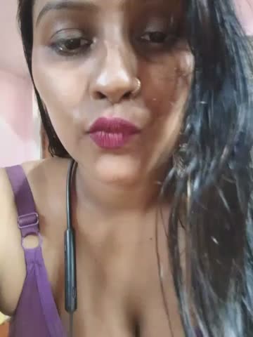 Jasmine_Januja Webcam Chat October 19, 2026