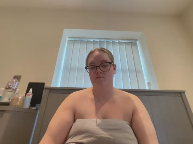 honeyyy24 Webcam Chat October 19, 2026