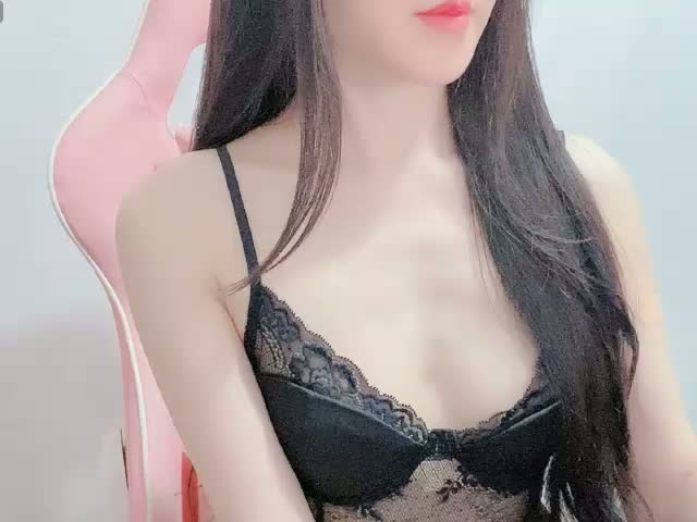 Mynn-bae Webcam Chat October 19, 2026
