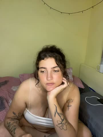 RoseTeddy_xo Webcam Chat October 19, 2026