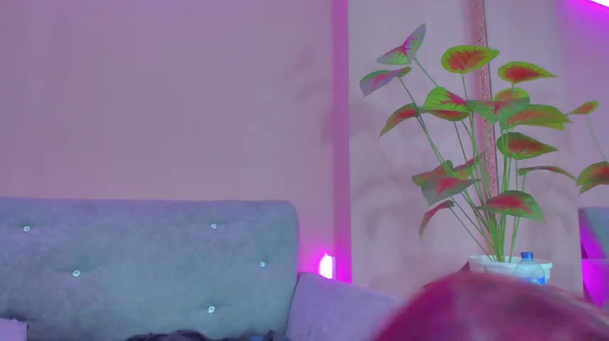 Caro_redd Webcam Chat October 19, 2026