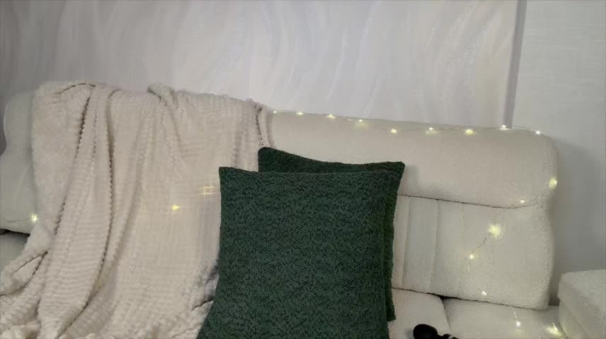 lillit_vivit Webcam Chat October 19, 2026