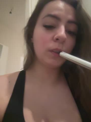 eleonoree Webcam Chat October 19, 2026
