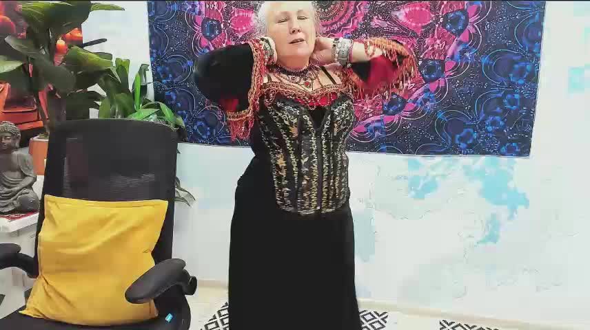 LilaMaharani Webcam Chat October 19, 2026