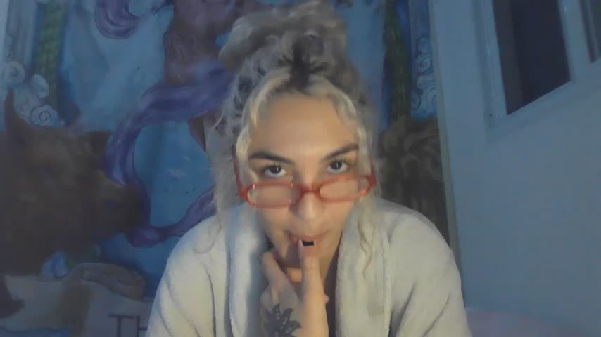 Apofenia Webcam Star October 19, 2026