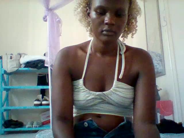 sassypetite Webcam Chat October 19, 2026