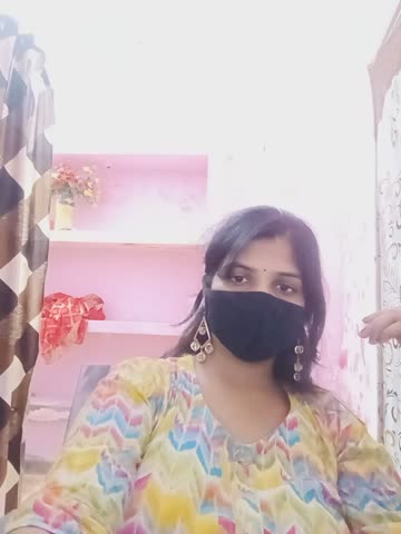 BEAUTIFUL_WIFE02 Webcam Star October 19, 2026