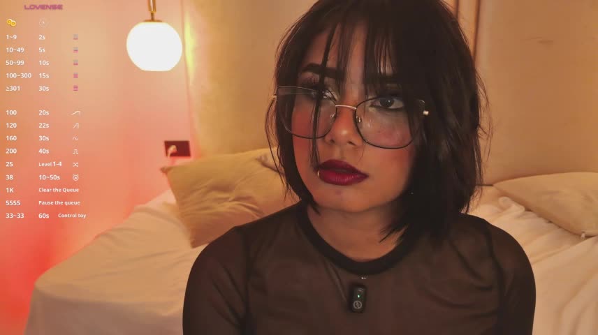 andromeda_mml Webcam Chat October 19, 2026