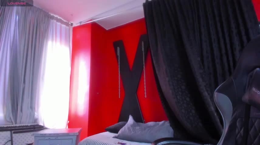 Julieth_Caandy Webcam Star October 19, 2026