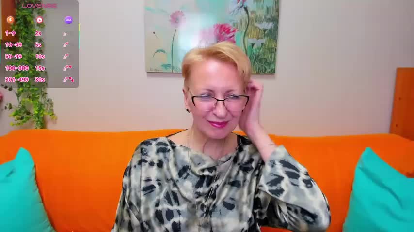 iamyourdream89 Webcam Star October 19, 2026