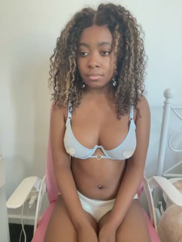 cleooxoxo Webcam Chat October 19, 2026