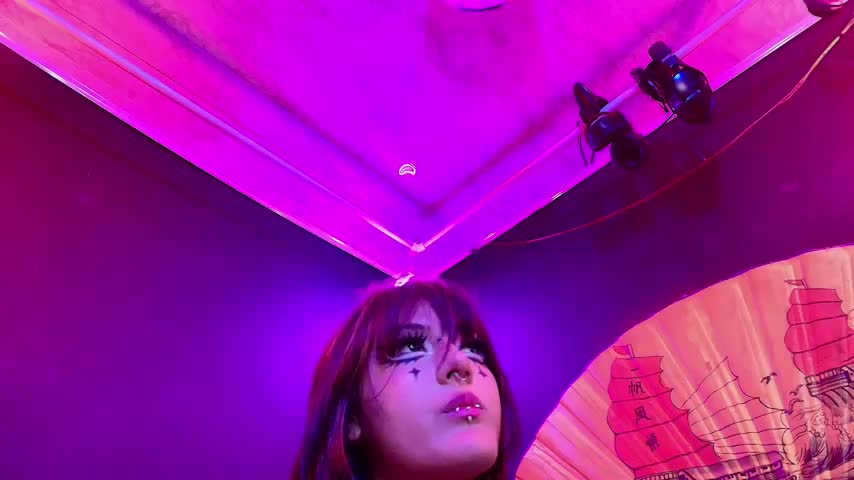Alice_von_rose Webcam Chat October 19, 2026
