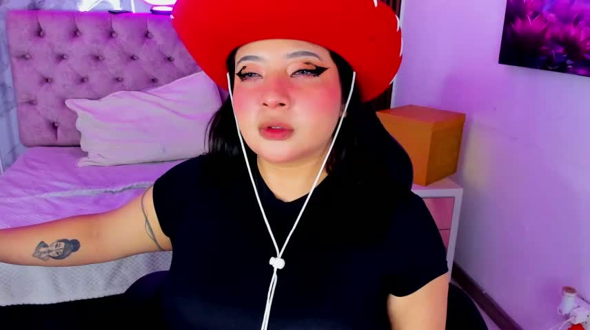 Emma_monserrat Webcam Chat October 19, 2026
