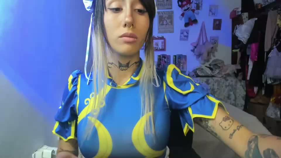 LunaDeCristall Webcam Star October 20, 2026