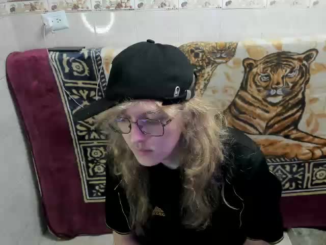 Jinnfloyd Webcam Chat October 20, 2026