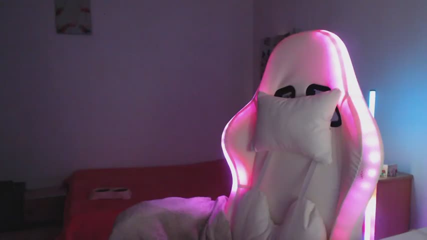 missyalis Webcam Chat October 20, 2026