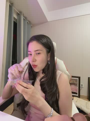 gigi_UwU_ Webcam Chat October 20, 2026
