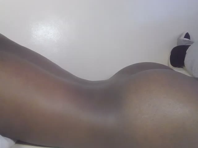 queen-Nova Webcam Chat October 20, 2026