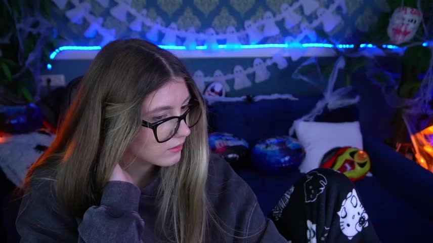 Lissaa_Moon Webcam Star October 20, 2026