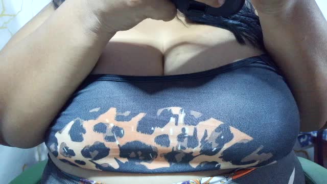 schoco_milff Webcam Star October 20, 2026