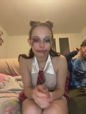 Quenn667 Webcam Chat October 20, 2026