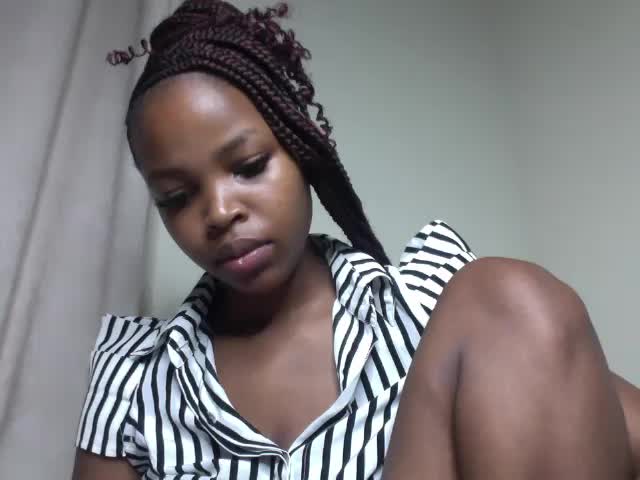 queen-sasha Webcam Chat October 20, 2026