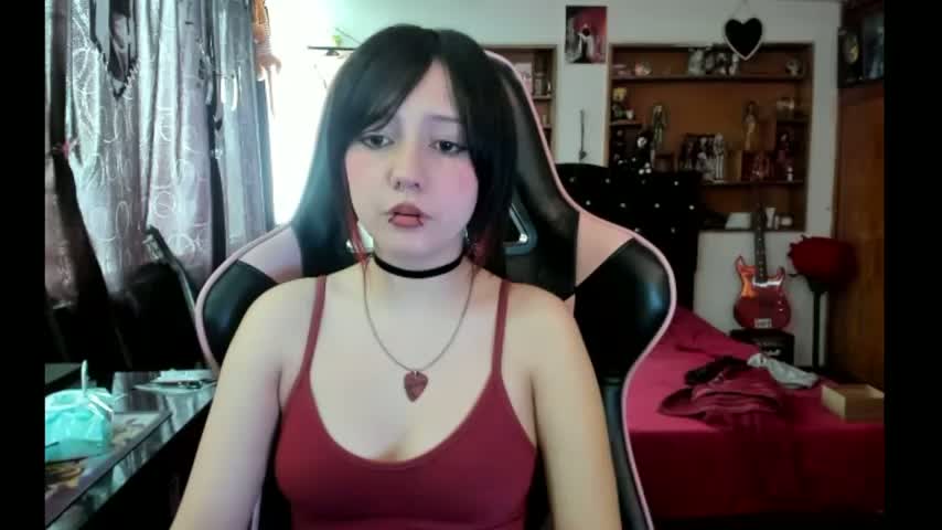 Maki_Zero Webcam Chat October 20, 2026