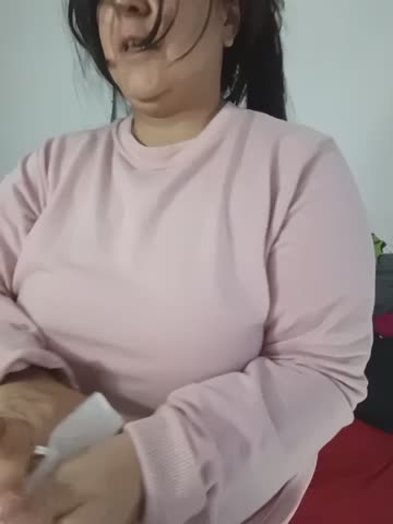 lucia_vonne_ Webcam Chat October 20, 2026