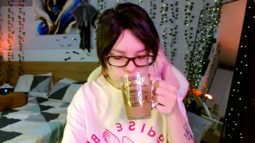 Maya_Campbell Webcam Chat October 20, 2026