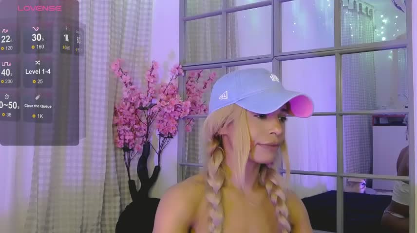 SarahRaynex Webcam Chat October 20, 2026