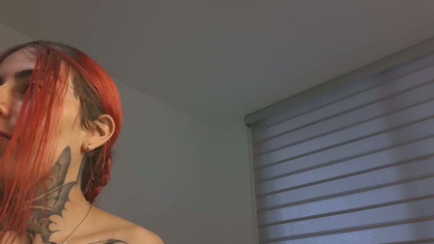 selene_red_ Webcam Chat October 20, 2026